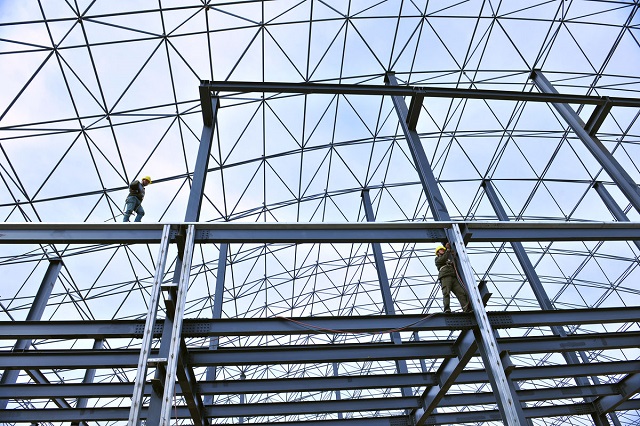 鋼結構廠房施工的安全措施，牢記安全才有精品工程